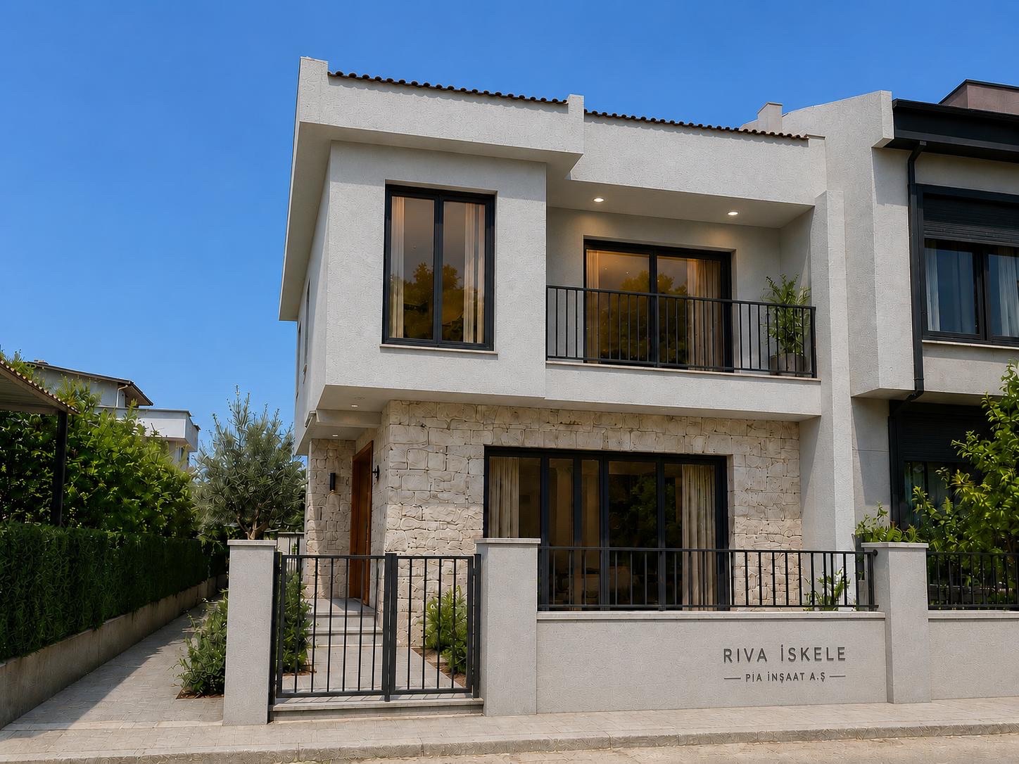 Urla'da taş ev restorasyonu — yenileme sonrası görsel